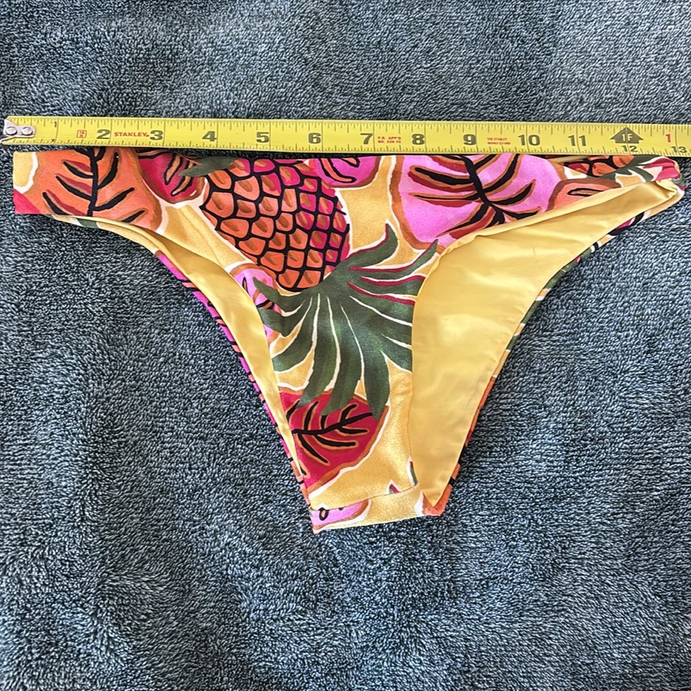 FARM Rio Yellow Pink Tropical Pineapple Ruffled Bikini - Picture 4 of 5